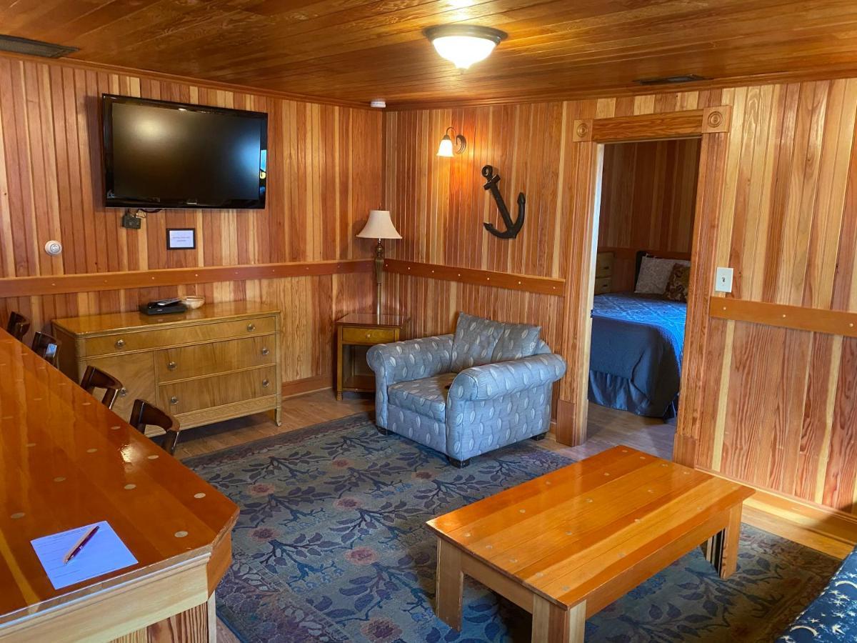 Whistling Winds Motel リンカーン・シティー エクステリア 写真
